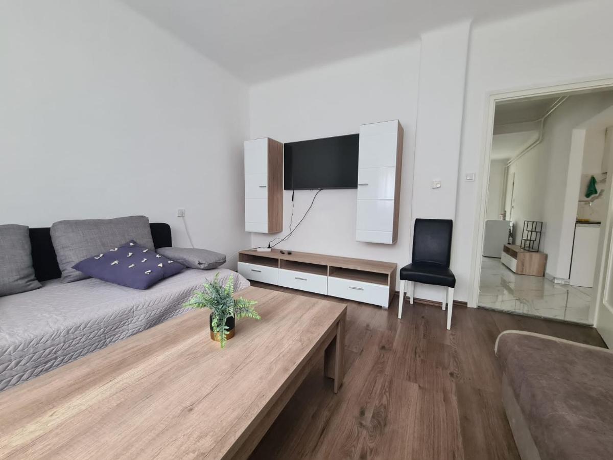 House Delboy With Garage, Crnomerec Zagreb Buitenkant foto